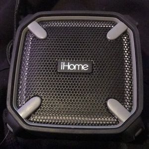 iHome waterproof speaker